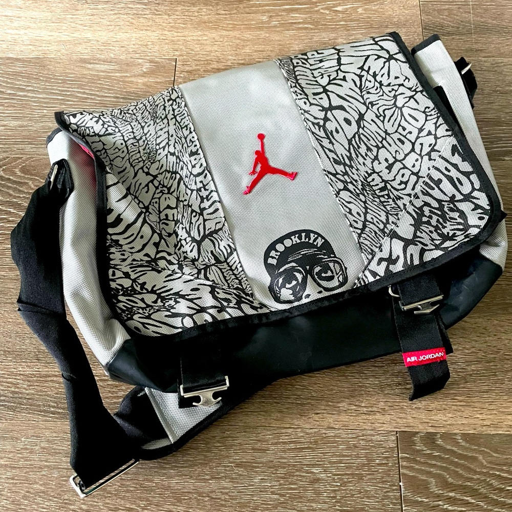 Air Jordan Mars Blackmon Bag